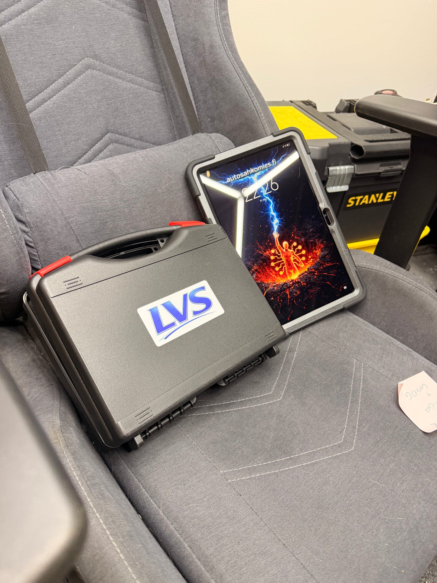 Diagnostic Tablet For Trucks&Cars on LVS Server
